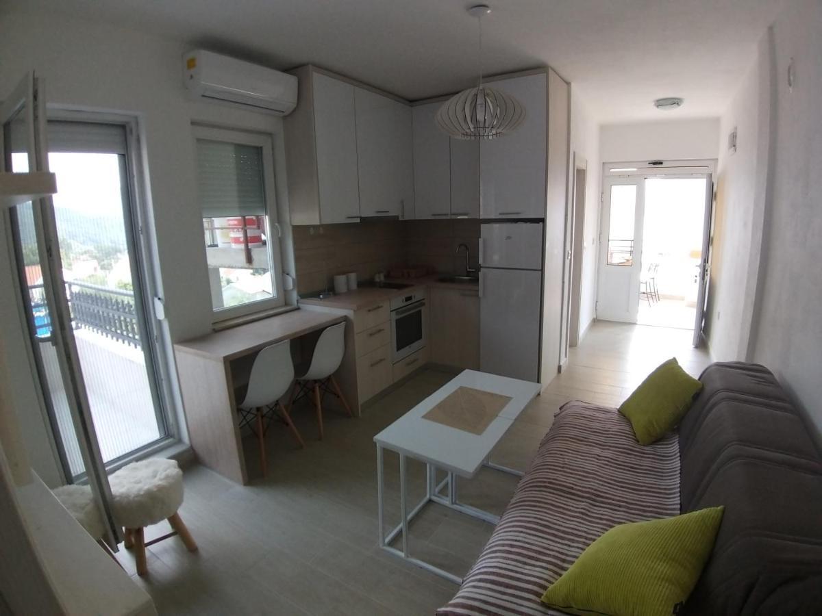 Apartman Dajoda 1 Bijela Exterior foto